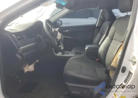 2017 Toyota Camry Le z USA, uszkodzony, nr VIN 4T1BF1FK8HU752261